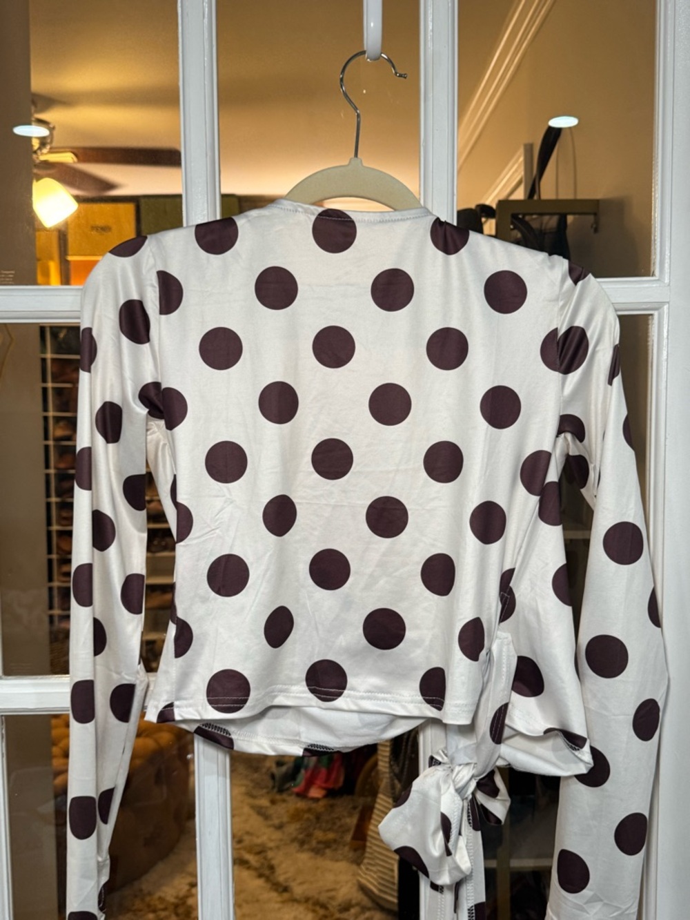 🟤🟤🟤 Polka Dot Tie-Front Satin Top - Brown on Cream Wrap yoga top - Picture 5 of 6